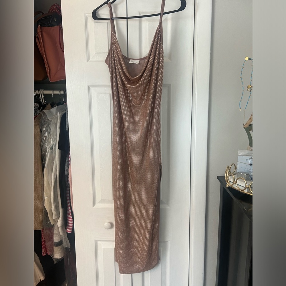 Sparkle midi dress with slit